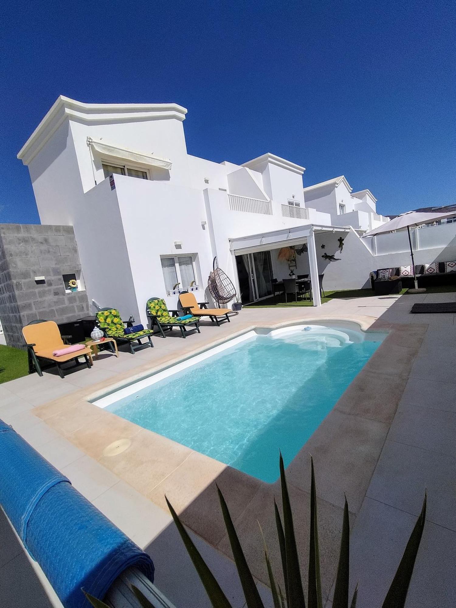 Lovely Villa Agua & Fuego,Heated Pool ปลายาบลังกา ภายนอก รูปภาพ