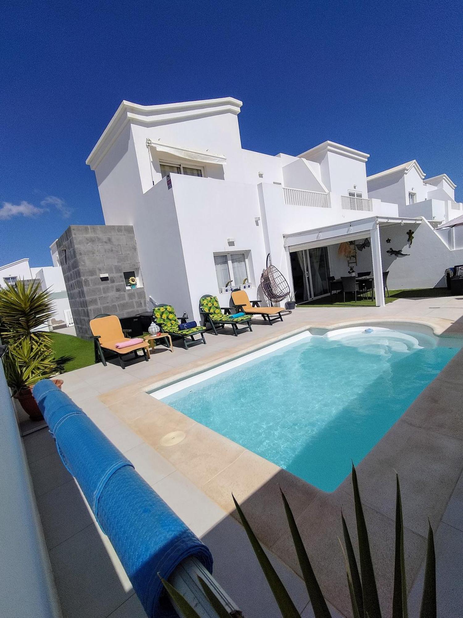Lovely Villa Agua & Fuego,Heated Pool ปลายาบลังกา ภายนอก รูปภาพ